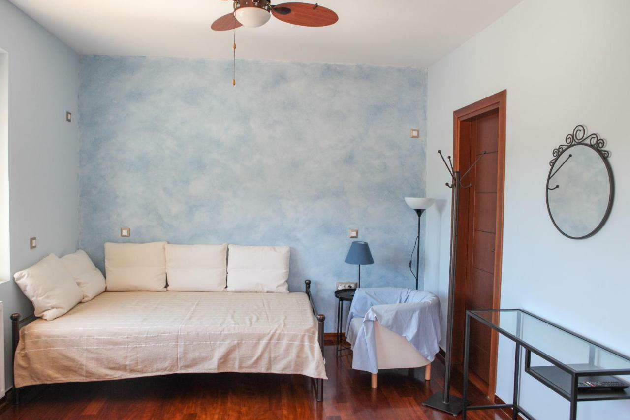 Sounio Mare Apartman Szúnio Kültér fotó